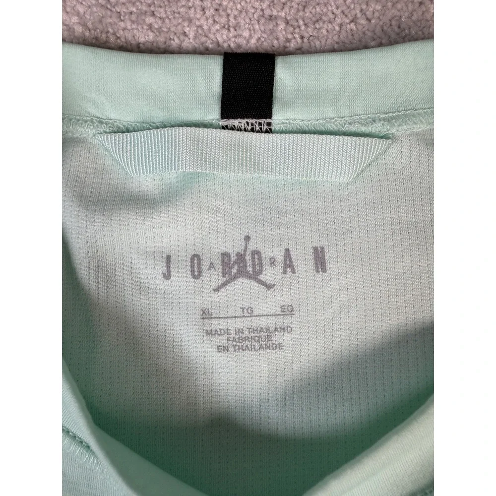 Jordan product men